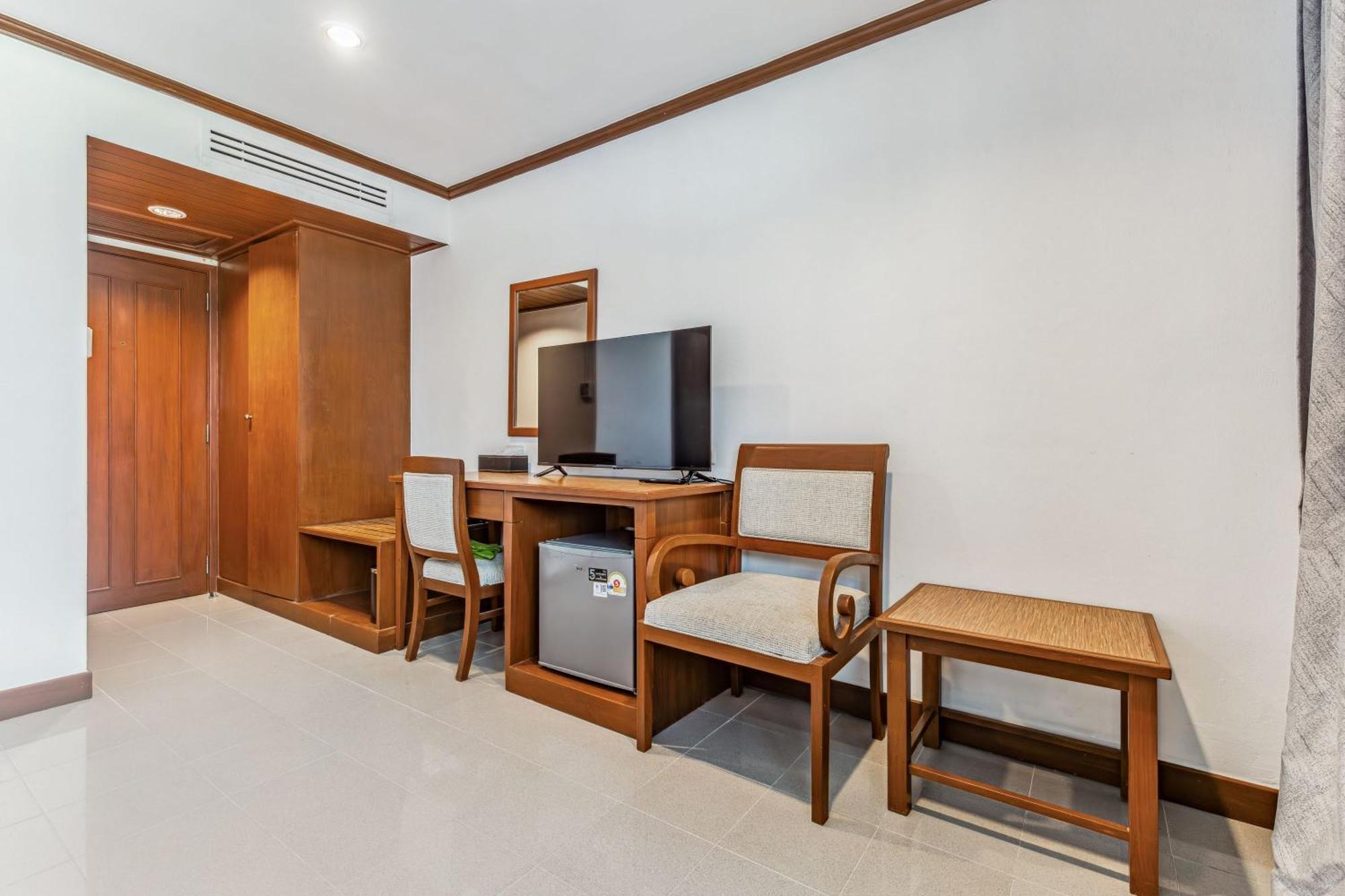 Rattana Beach Hotel Karon Værelse billede